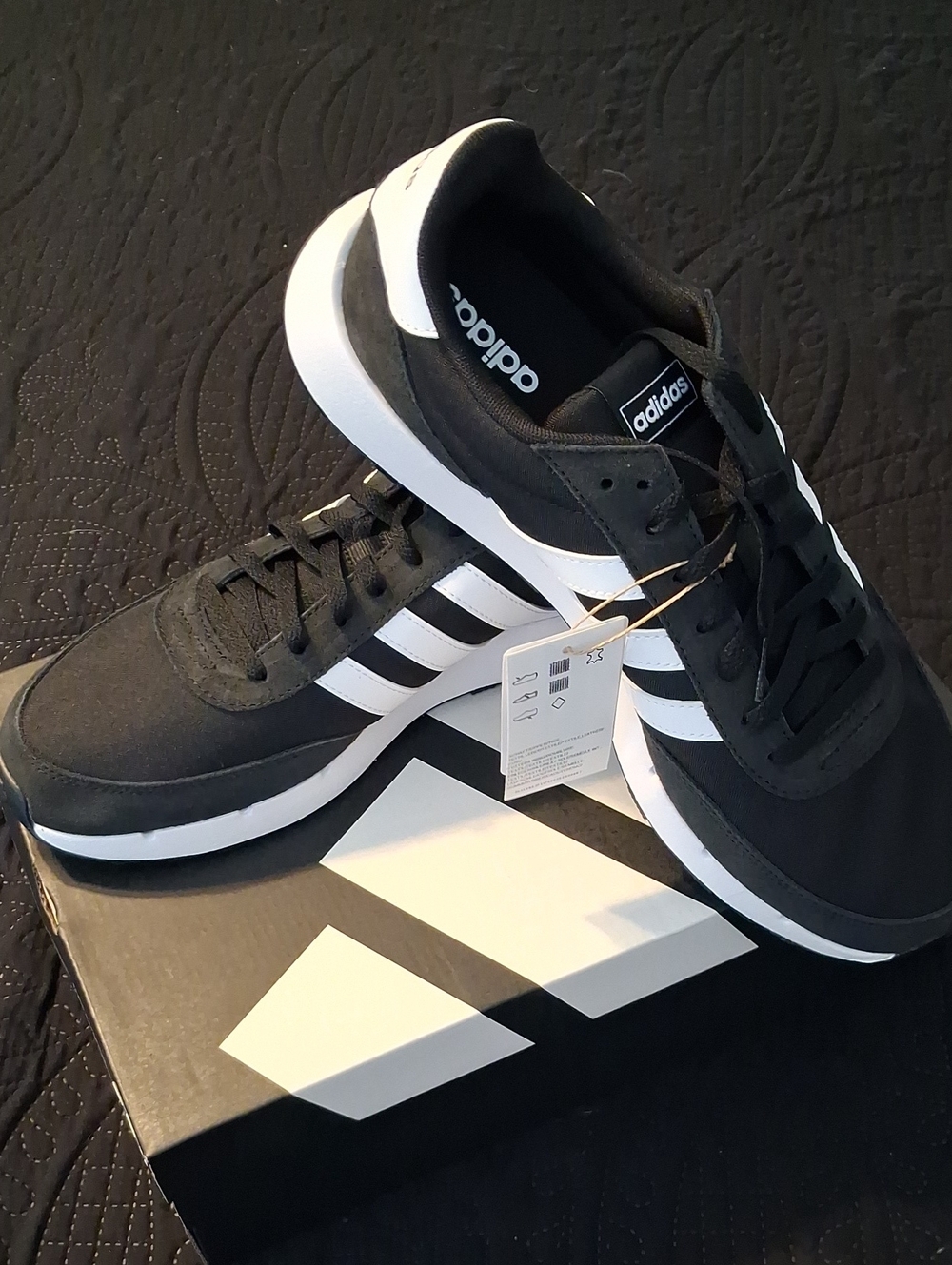 Adidas Run 60s 2.0 Black and White Men's Retro Runner Sneakers Sz 12 New In Box